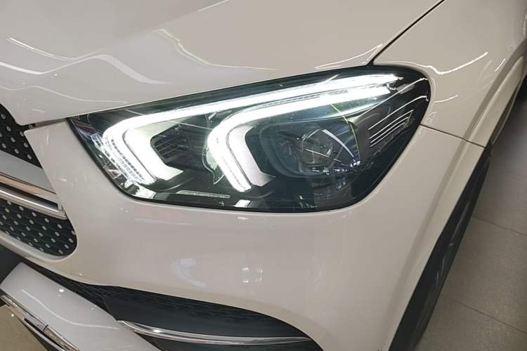 Used Mercedes-Benz GLE 2021 GLE 450 4MATIC Stylish Model Left Front Headlight