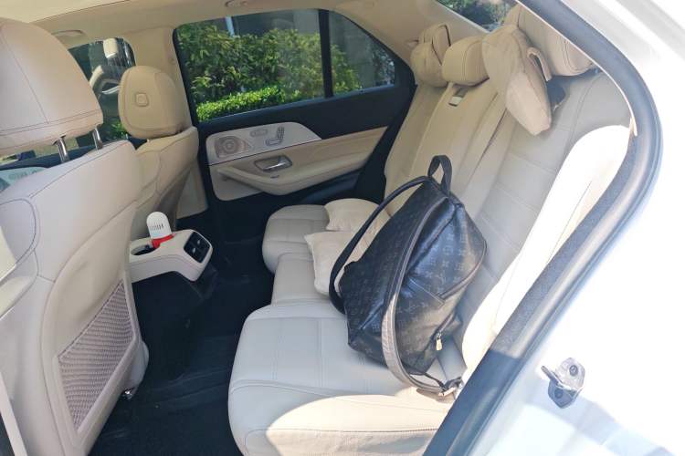 Used Mercedes-Benz GLE 2021 GLE 450 4MATIC AMG Line Left Rear Seat