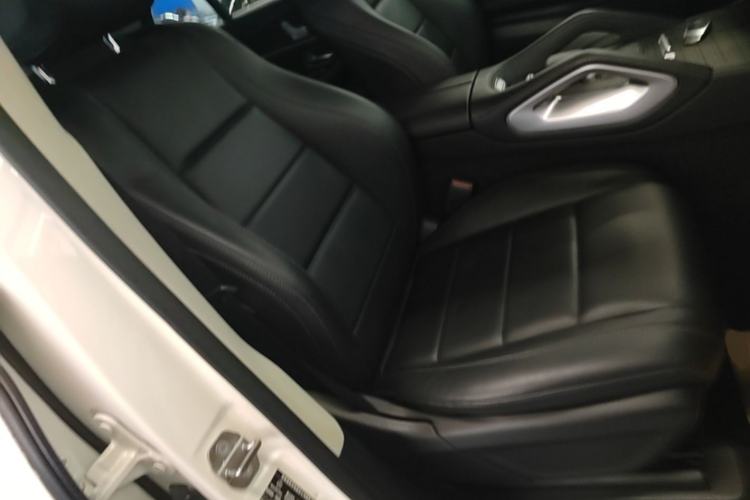 Used Mercedes-Benz GLE 2021 GLE 450 4MATIC Stylish Model Right Front Seat