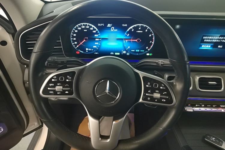 Used Mercedes-Benz GLE 2021 GLE 450 4MATIC Stylish Model Steering Wheel