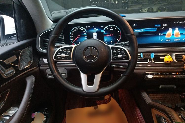 Used Mercedes-Benz GLE 2021 GLE 350 4MATIC Stylish Model Steering Wheel