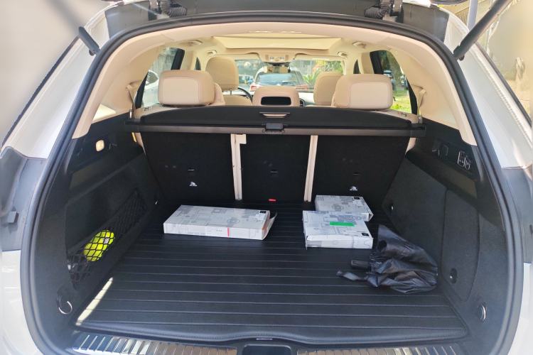 Used Mercedes-Benz GLE 2021 GLE 450 4MATIC AMG Line Trunk
