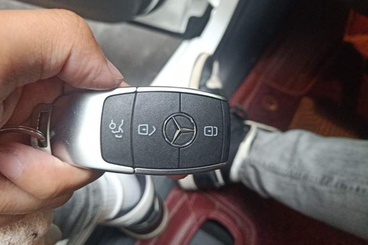 Used Mercedes-Benz GLE 2021 GLE 350 4MATIC Stylish Model Vehicle Key