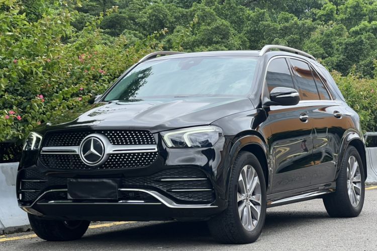 Used Mercedes-Benz GLE 2022 Facelifted GLE 350 4MATIC Fashion Edition Guazi used car, China used car export, Used car for sale, Used cars, Cheapest cars for sale