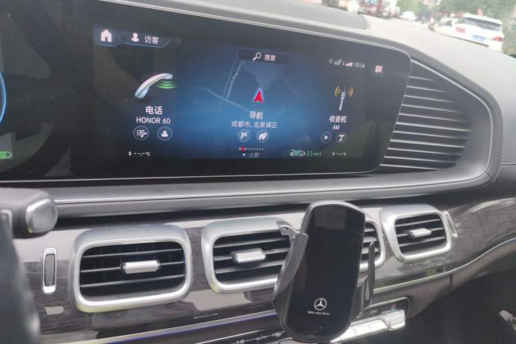 Used Mercedes-Benz GLE 2022 Facelifted GLE 350 4MATIC Fashion Edition Audio And AC Panel