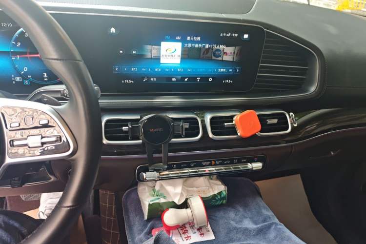 Used Mercedes-Benz GLE  Audio And AC Panel