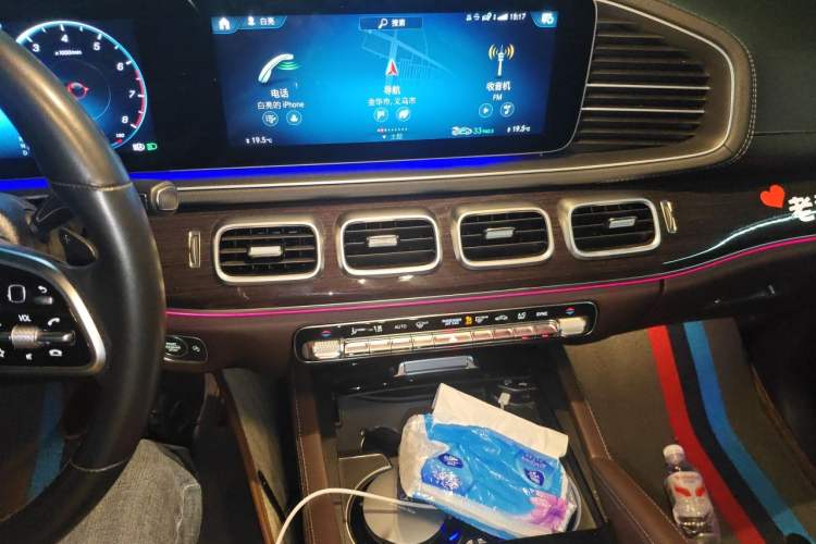 Used Mercedes-Benz GLE  Audio And AC Panel