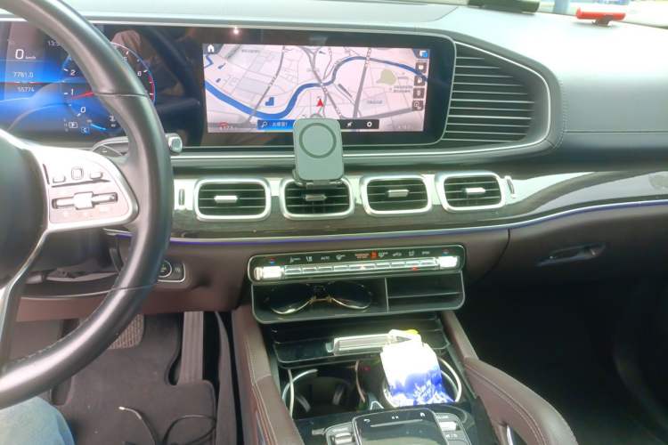 Used Mercedes-Benz GLE  Audio And AC Panel