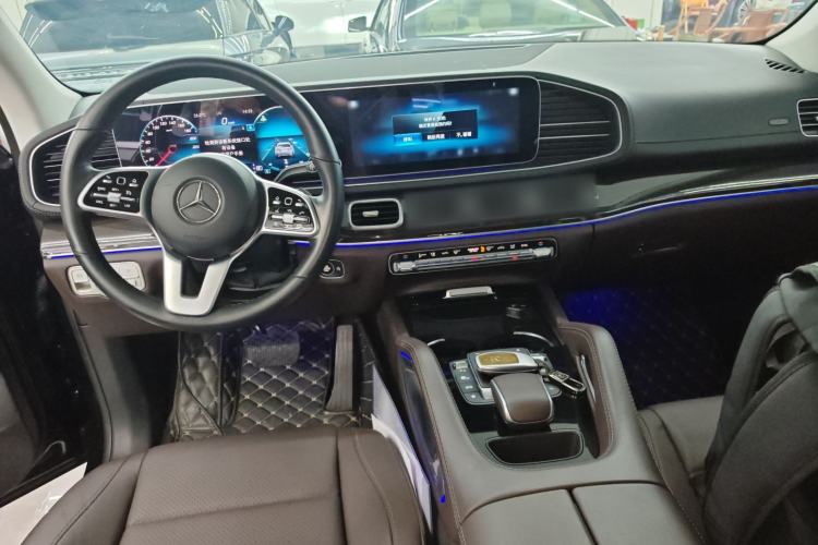 Used Mercedes-Benz GLE 2022 GLE 350 4MATIC Dynamic Edition Center Console