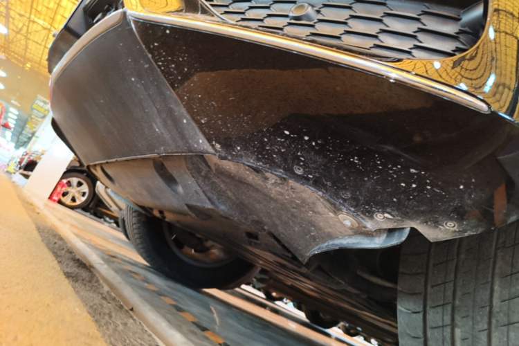 Used Mercedes-Benz GLE 2022 Facelifted GLE 350 4MATIC Fashion Edition Chassis Front Left