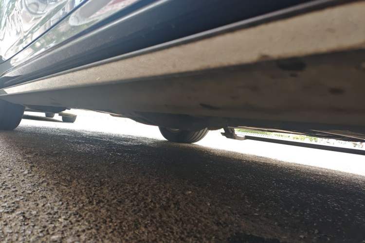 Used Mercedes-Benz GLE  Chassis Front Right