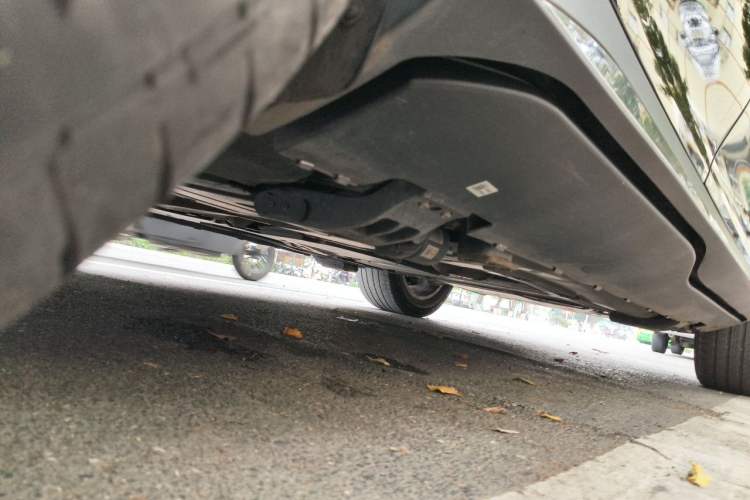 Used Mercedes-Benz GLE 2022 Facelifted GLE 350 4MATIC Fashion Edition Chassis Rear Right
