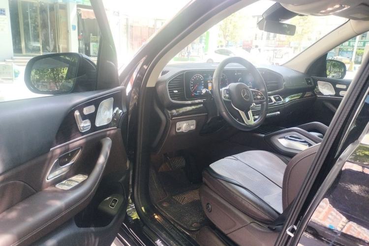 Used Mercedes-Benz GLE 2022 Facelifted GLE 350 4MATIC Fashion Edition Driver Seat