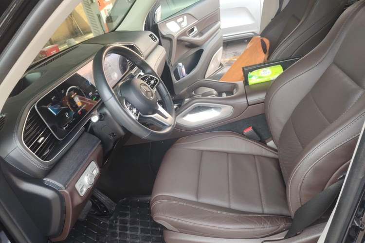 Used Mercedes-Benz GLE 2022 GLE 450 4MATIC Luxury Model Driver Seat