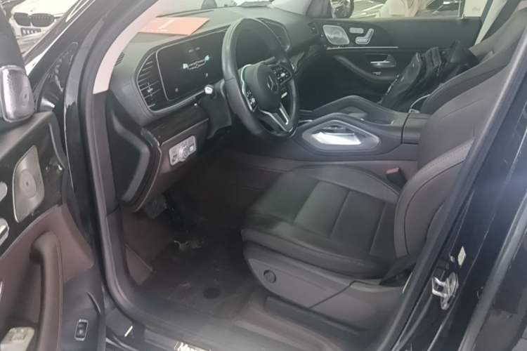 Used Mercedes-Benz GLE 2022 GLE 350 4MATIC Stylish Model Driver Seat