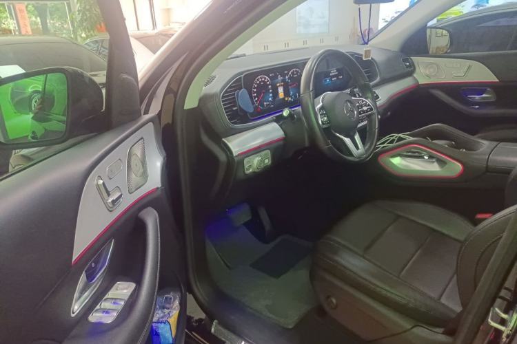Used Mercedes-Benz GLE 2022 GLE 350 4MATIC Stylish Model Driver Seat