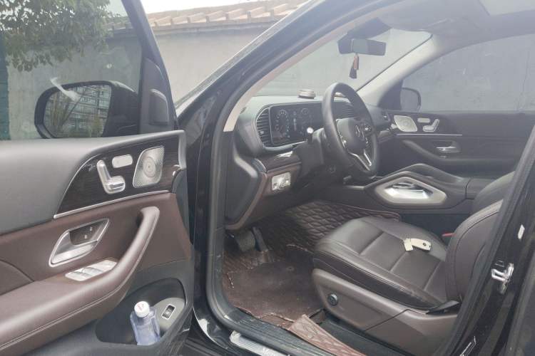Used Mercedes-Benz GLE 2022 GLE 350 4MATIC Dynamic Edition Driver Seat