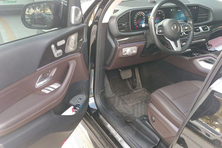Used Mercedes-Benz GLE 2022 GLE 350 4MATIC Stylish Model Driver Seat