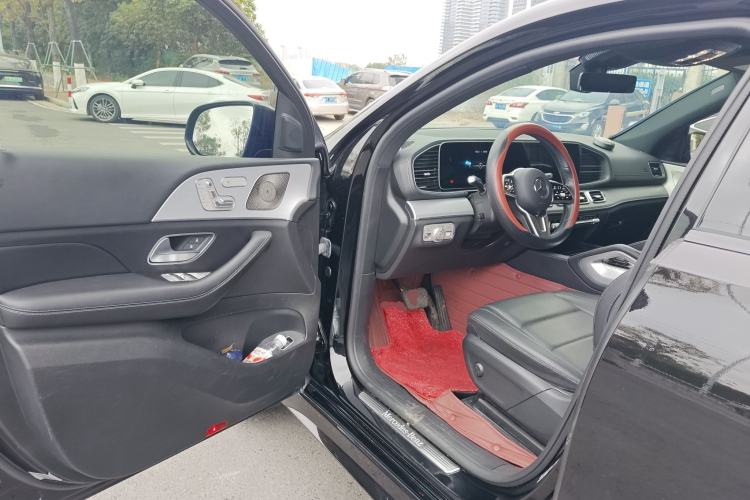 Used Mercedes-Benz GLE 2022 Refreshed GLE 450 4MATIC Coupe SUV Fashion Version Driver Seat