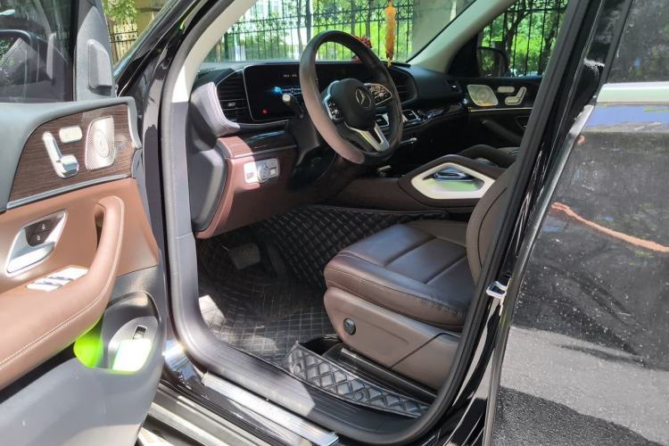 Used Mercedes-Benz GLE 2022 Facelifted GLE 350 4MATIC Fashion Edition Driver Seat
