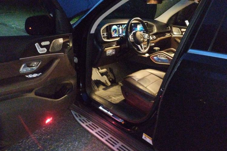 Used Mercedes-Benz GLE 2022 Facelifted GLE 350 4MATIC Fashion Edition Driver Seat