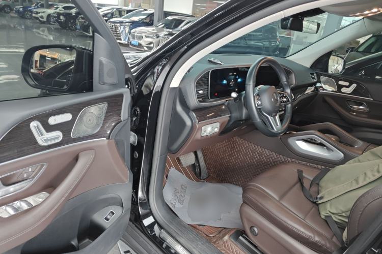 Used Mercedes-Benz GLE 2022 Facelifted GLE 350 4MATIC Fashion Edition Driver Seat