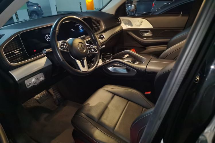 Used Mercedes-Benz GLE 2022 Facelifted GLE 350 4MATIC Fashion Edition Driver Seat
