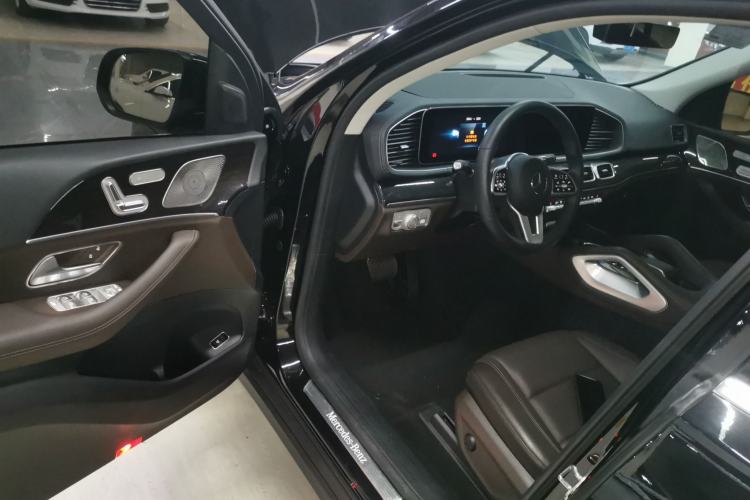 Used Mercedes-Benz GLE 2022 GLE 350 4MATIC Dynamic Edition Driver Seat