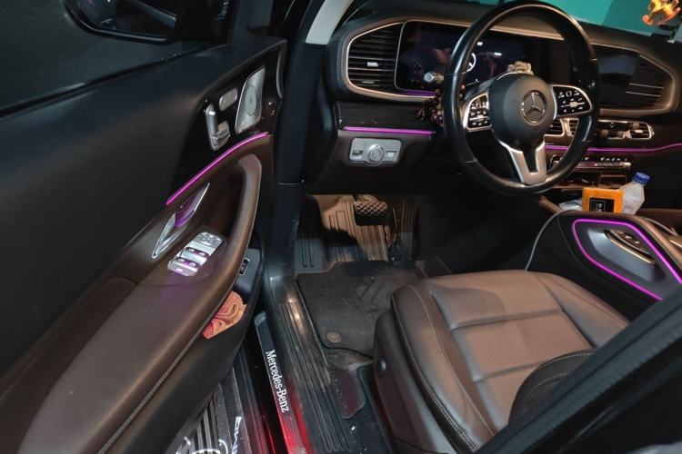 Used Mercedes-Benz GLE 2022 Facelifted GLE 350 4MATIC Fashion Edition Driver Seat