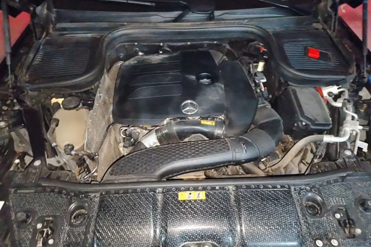 Used Mercedes-Benz GLE 2022 GLE 350 4MATIC Stylish Model Engine Bay
