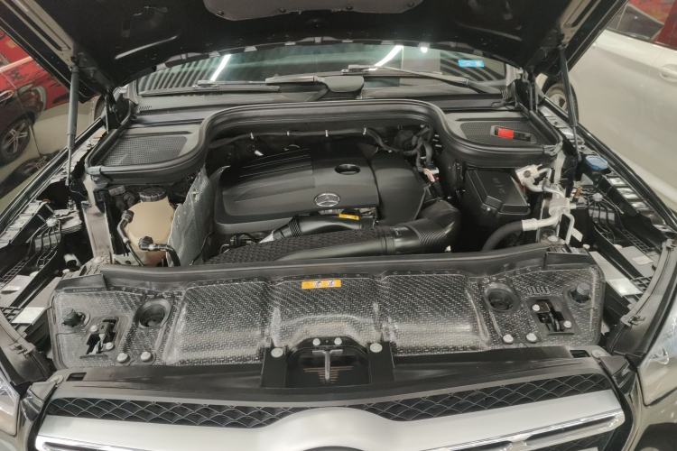 Used Mercedes-Benz GLE 2022 Refreshed GLE 350 4MATIC Dynamic Edition Engine Bay