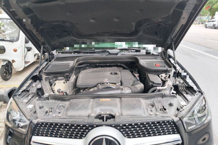 Used Mercedes-Benz GLE 2022 Facelifted GLE 350 4MATIC Fashion Edition Engine Bay