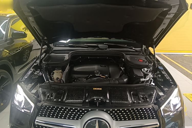 Used Mercedes-Benz GLE 2022 Facelifted GLE 350 4MATIC Fashion Edition Engine Bay