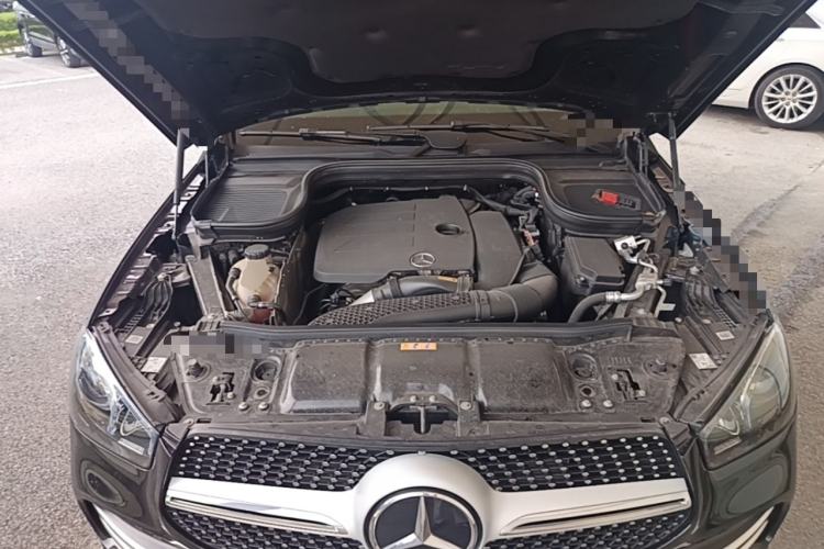 Used Mercedes-Benz GLE 2022 GLE 350 4MATIC Stylish Model Engine Bay