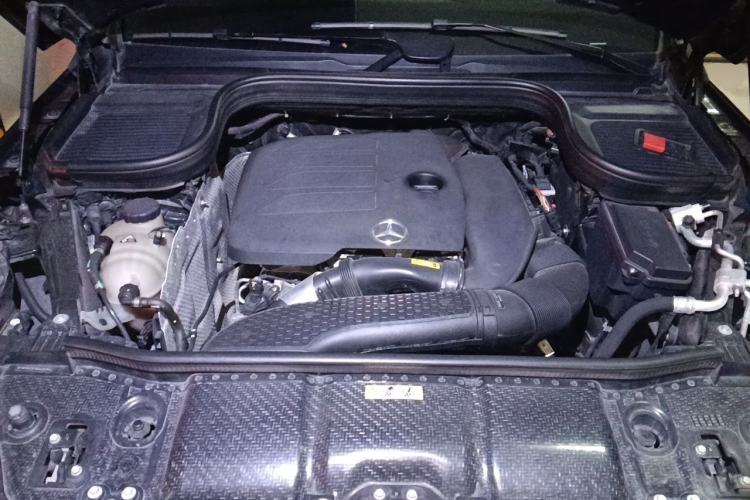 Used Mercedes-Benz GLE 2022 Facelifted GLE 350 4MATIC Fashion Edition Engine Bay