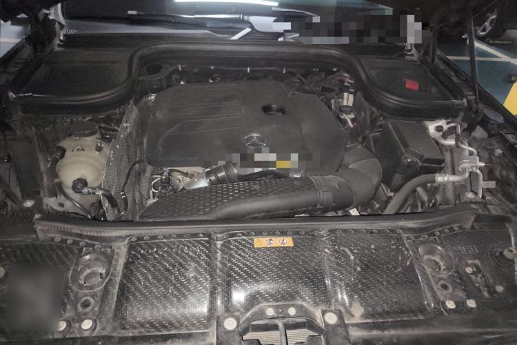 Used Mercedes-Benz GLE 2022 GLE 350 4MATIC Stylish Model Engine Bay