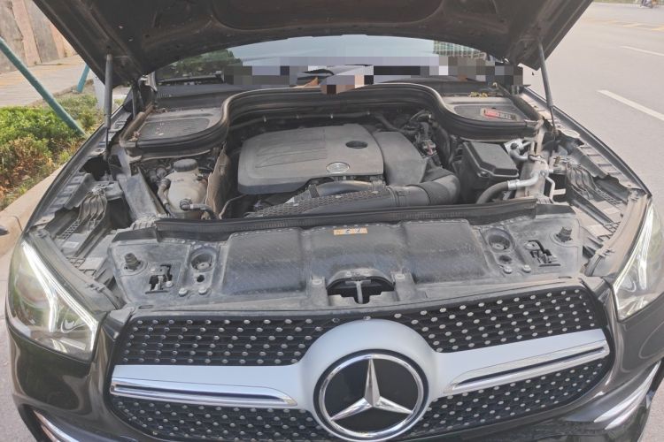 Used Mercedes-Benz GLE 2022 Facelifted GLE 350 4MATIC Fashion Edition Engine Bay