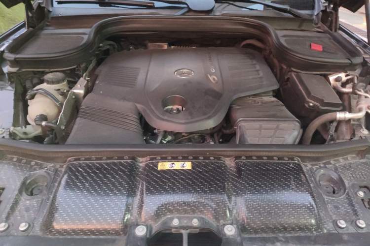 Used Mercedes-Benz GLE 2022 Refreshed GLE 450 4MATIC Luxury Edition Engine Bay