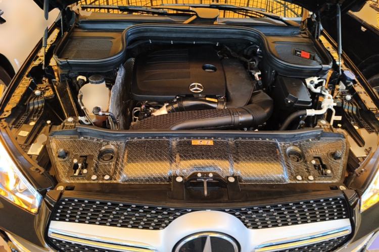 Used Mercedes-Benz GLE 2022 Facelifted GLE 350 4MATIC Fashion Edition Engine Bay