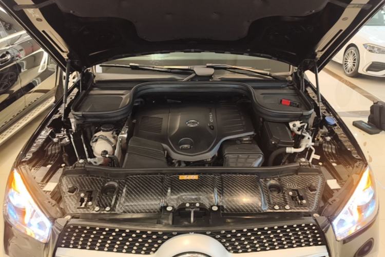 Used Mercedes-Benz GLE 2022 GLE 450 4MATIC AMG Line Engine Bay