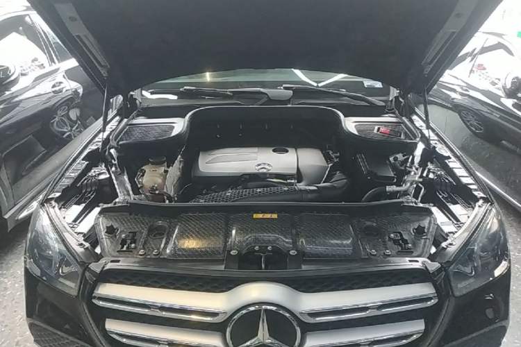 Used Mercedes-Benz GLE 2022 GLE 350 4MATIC Dynamic Edition Engine Bay