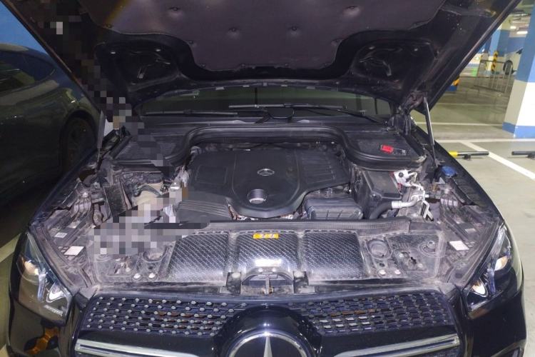 Used Mercedes-Benz GLE 2022 GLE 450 4MATIC Coupe SUV Luxury Model Engine Bay