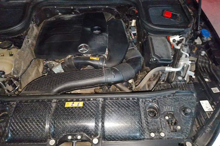 Used Mercedes-Benz GLE 2022 GLE 350 4MATIC Stylish Model Engine Bay Left