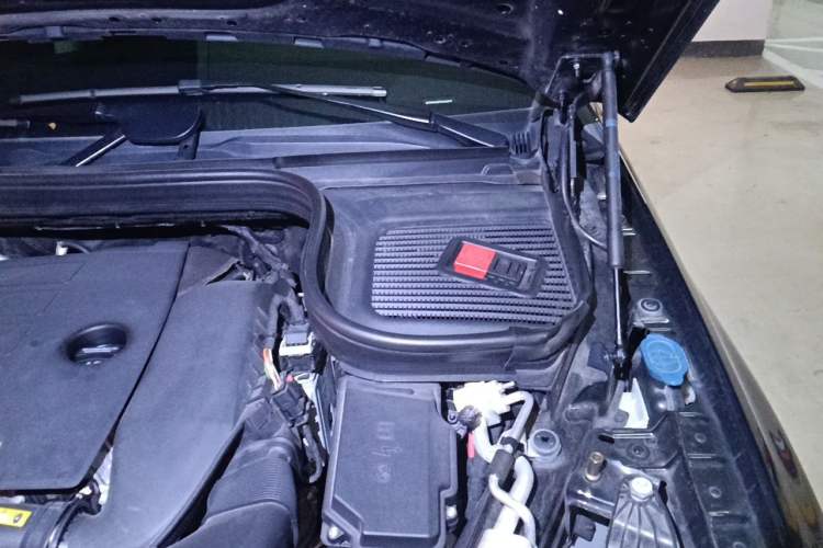 Used Mercedes-Benz GLE 2022 Facelifted GLE 350 4MATIC Fashion Edition Engine Bay Left