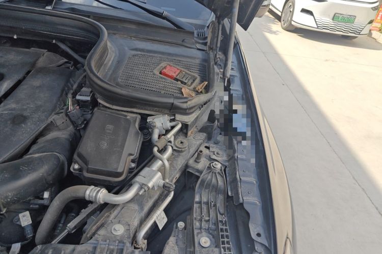 Used Mercedes-Benz GLE 2022 GLE 350 4MATIC Stylish Model Engine Bay Left