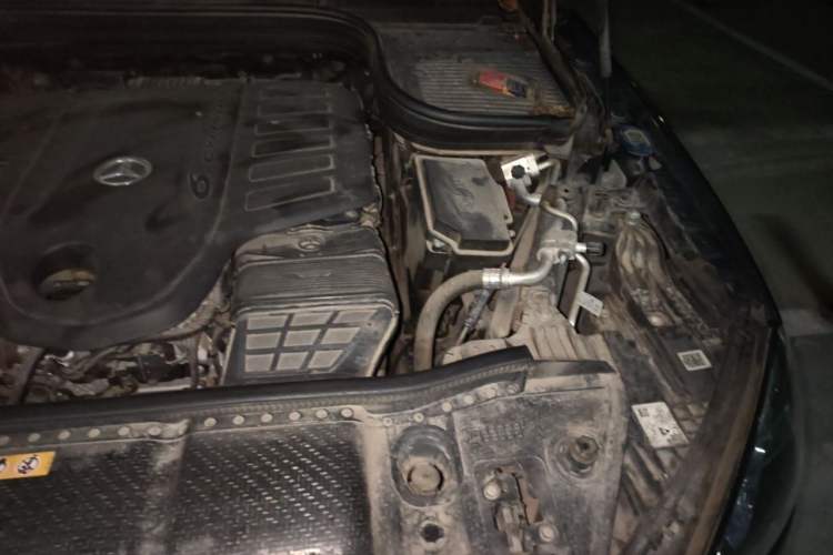 Used Mercedes-Benz GLE 2022 Refreshed GLE 450 4MATIC Dynamic Edition Engine Bay Left