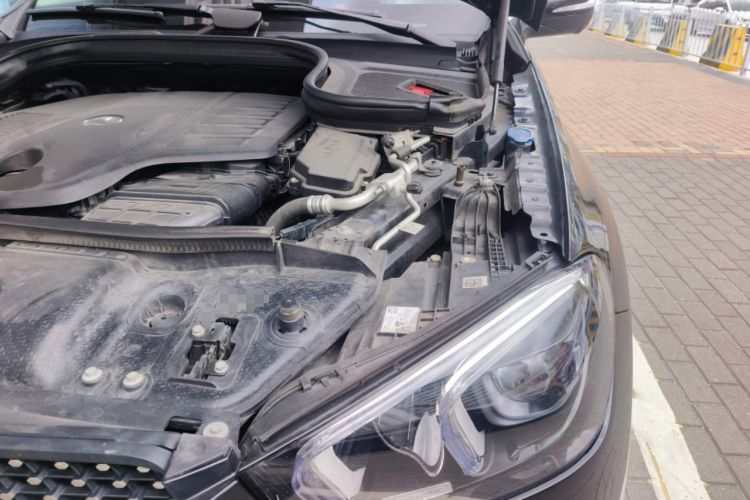 Used Mercedes-Benz GLE 2022 Refreshed GLE 450 4MATIC Luxury Edition Engine Bay Left