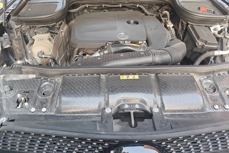 Used Mercedes-Benz GLE 2022 Refreshed GLE 350 4MATIC Coupe SUV Luxury Edition Engine Bay