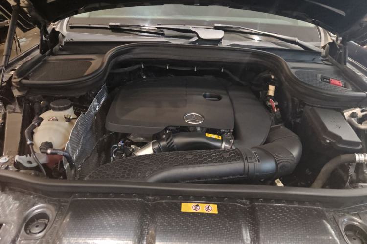 Used Mercedes-Benz GLE 2022 Refreshed GLE 350 4MATIC Coupe SUV Luxury Edition Engine Bay
