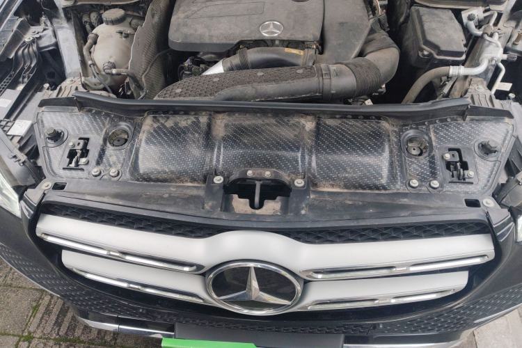 Used Mercedes-Benz GLE 2022 GLE 350 4MATIC Dynamic Edition Engine Bay